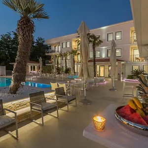 Hotel Adeo