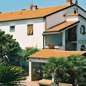 Apartment House Monika, Poreč